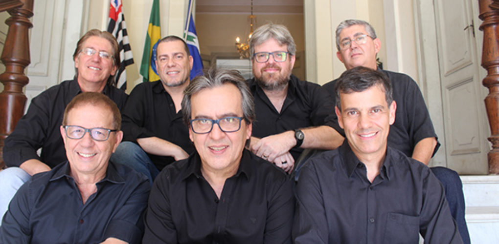 Teatro recebe grupo Avena