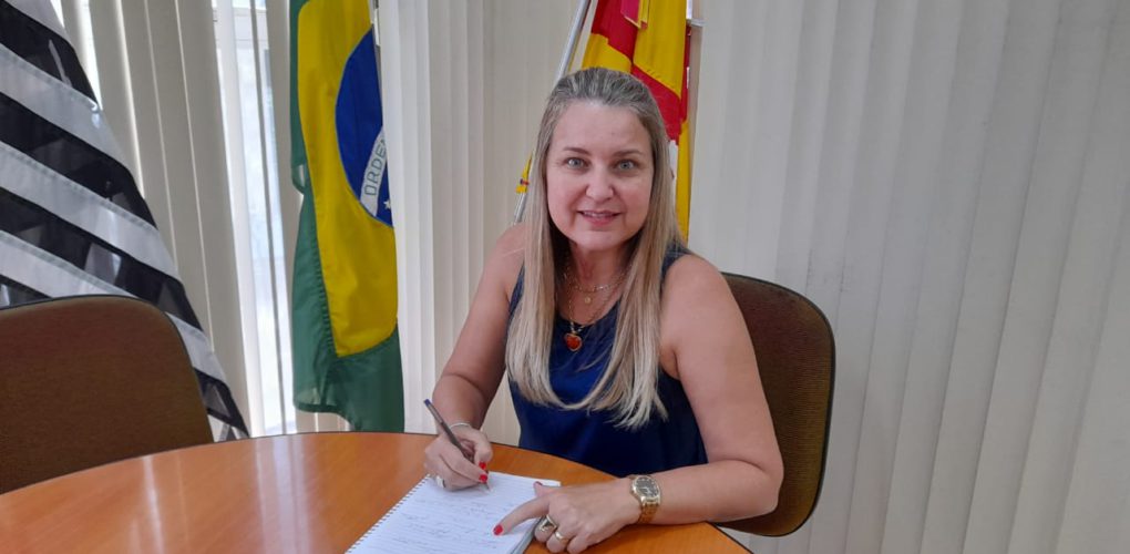 Nelita anuncia equipe de governo em Iracemápolis