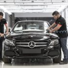 Fábrica da Mercedes Benz abre processo seletivo com salário de R$ 2.6 mil