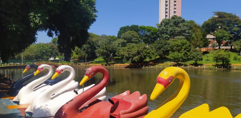 Pedalinho estará aberto neste domingo