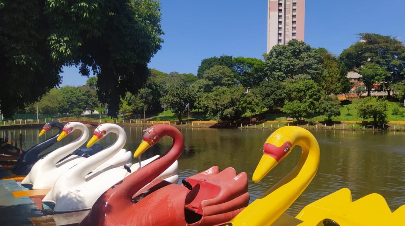 Pedalinho estará aberto neste domingo