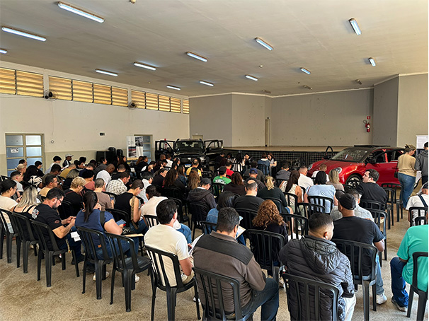 Primeiro Feirão de Empregos de Iracemápolis reúne 442 participantes e registra mais de 800 interesses em vagas