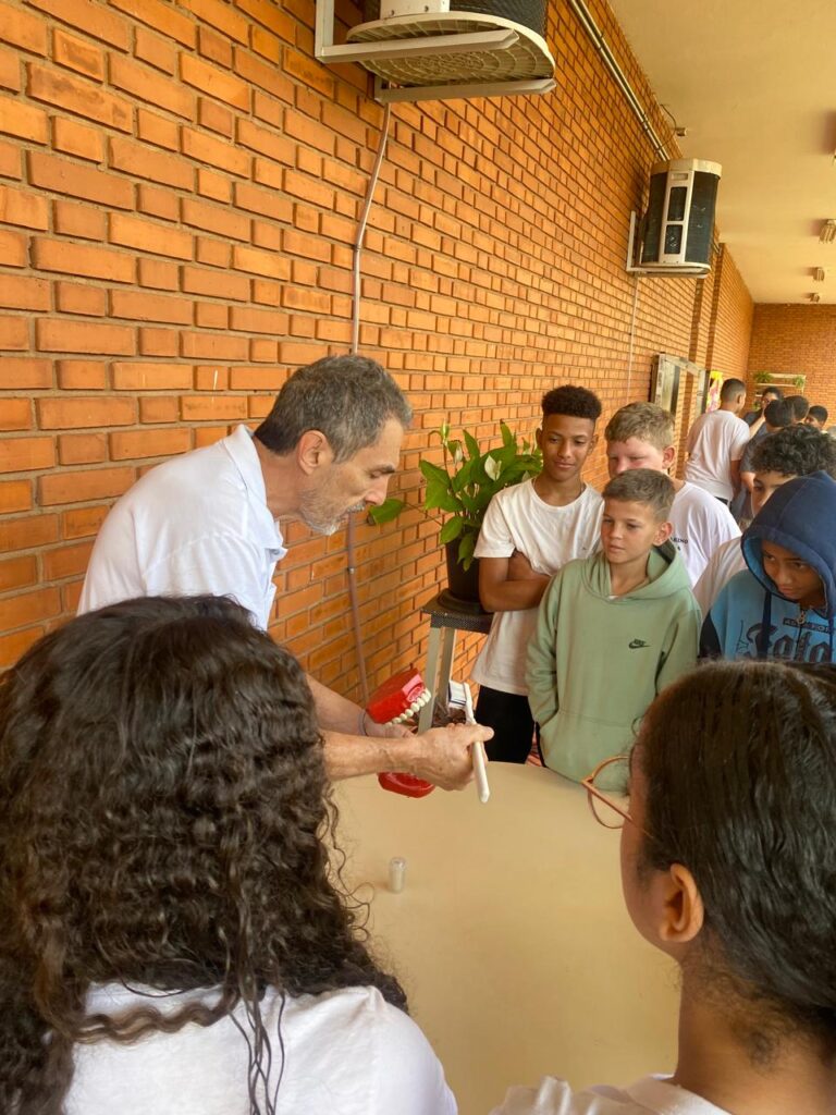 Semana da Saúde Bucal é realizada nas escolas de Iracemápolis